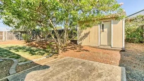 630 Clear View Way, Eagle Point, OR 97524 photo 25