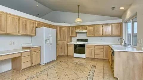 630 Clear View Way, Eagle Point, OR 97524 photo 11