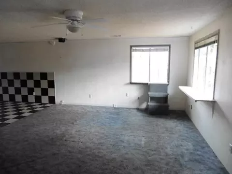 620 Freeman, Central Point, OR 97502 photo 5
