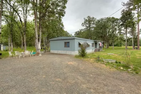 14111 Table Rock Rd, Central Point, OR 97502 photo 12