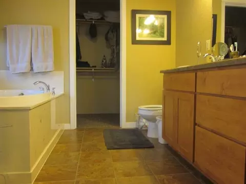 953 Stonewater Dr, Eagle Point, OR 97524 photo 13