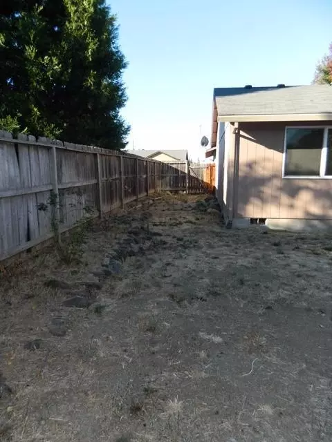 63 Christa Ln, Eagle Point, OR 97524 photo 7