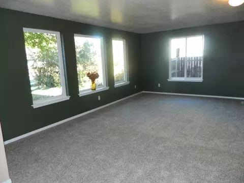 63 Christa Ln, Eagle Point, OR 97524 photo 14