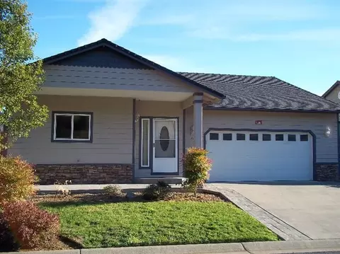 217 Red Cedar Ln, Cave Junction, OR 97523 photo 1