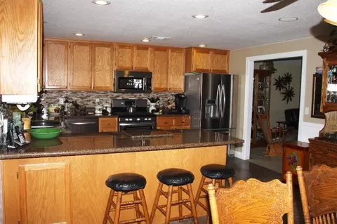 2585 Devonshire Pl, Central Point, OR 97502 photo 7