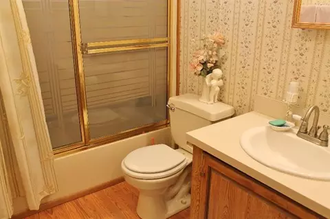 241 N De Anjou Ave, Eagle Point, OR 97524 photo 20