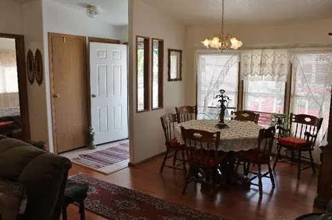 241 N De Anjou Ave, Eagle Point, OR 97524 photo 11