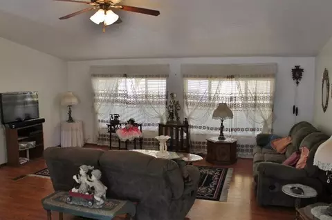 241 N De Anjou Ave, Eagle Point, OR 97524 photo 8
