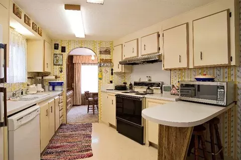 6439 Gem Rd, Central Point, OR 97502 photo 3