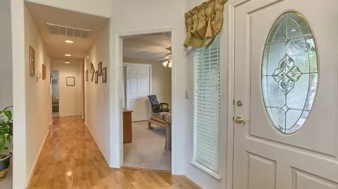 63 Freshwater Dr, Phoenix, OR 97535 photo 8
