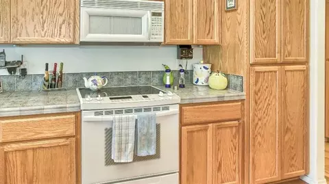 63 Freshwater Dr, Phoenix, OR 97535 photo 16