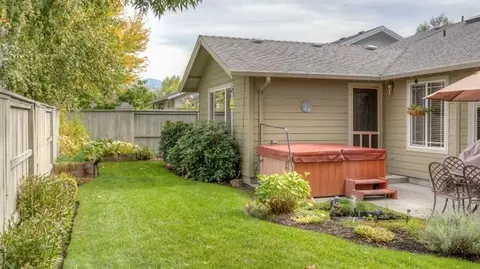 63 Freshwater Dr, Phoenix, OR 97535 photo 29
