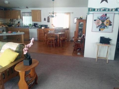 633 E Archwood Dr #75, Eagle Point, OR 97524 photo 4