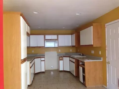 478 Minerva Ave, Eagle Point, OR 97524 photo 3