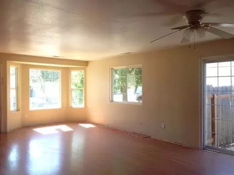478 Minerva Ave, Eagle Point, OR 97524 photo 4