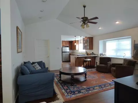 116 Alida St, Ashland, OR 97520 photo 3