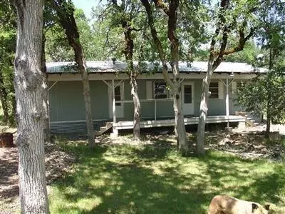 5815 Rhodes Ln, Eagle Point, OR 97524 photo 1