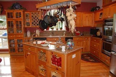 907 Stringer Gap Rd, Grants Pass, OR 97527 photo 2
