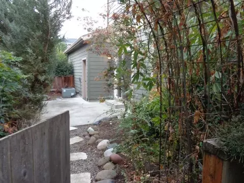 1119 Rustler Peak St, Central Point, OR 97502 photo 12