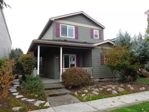 1119 Rustler Peak St, Central Point, OR 97502 photo 1