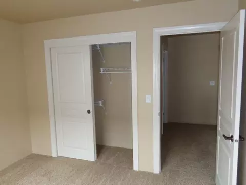 1119 Rustler Peak St, Central Point, OR 97502 photo 3