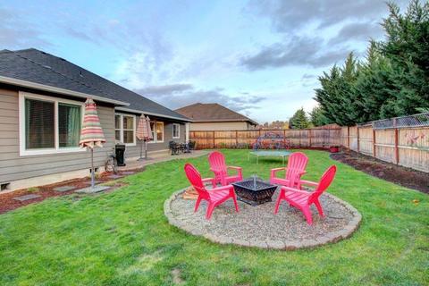 954 Arrowhead Trl, Eagle Point, OR 97524 photo 10