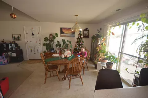 377 Bradley Way, Eagle Point, OR 97524 photo 5