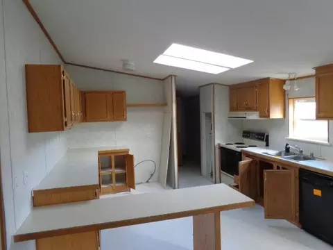 455 Hillandale Cir, Eagle Point, OR 97524 photo 5