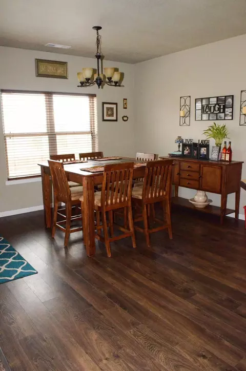 1056 Azure Way, Eagle Point, OR 97524 photo 8