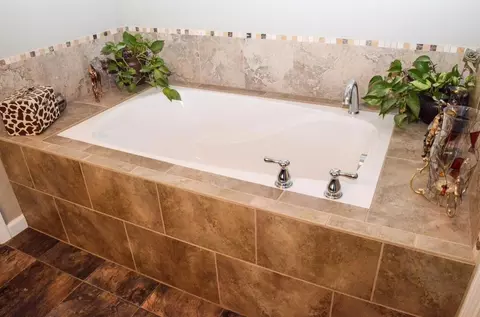 1056 Azure Way, Eagle Point, OR 97524 photo 11