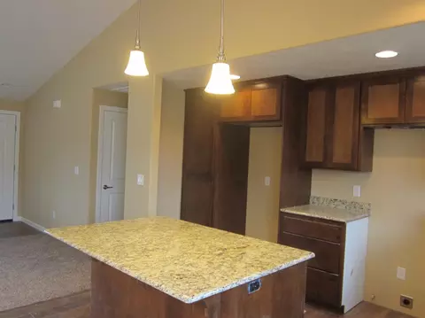 142 Dianne Way, Eagle Point, OR 97524 photo 7