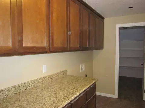 142 Dianne Way, Eagle Point, OR 97524 photo 17