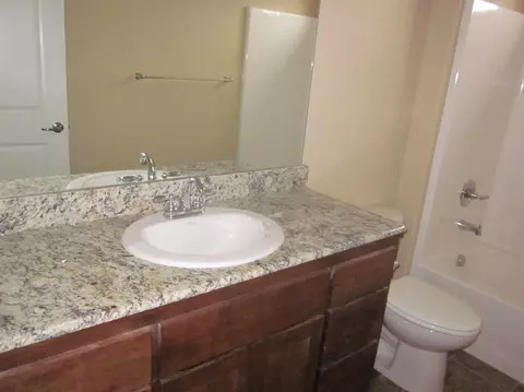 142 Dianne Way, Eagle Point, OR 97524 photo 8