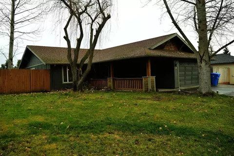 86 Osprey Dr, Eagle Point, OR 97524 photo 2
