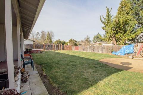 404 Barnum Dr, Phoenix, OR 97535 photo 13