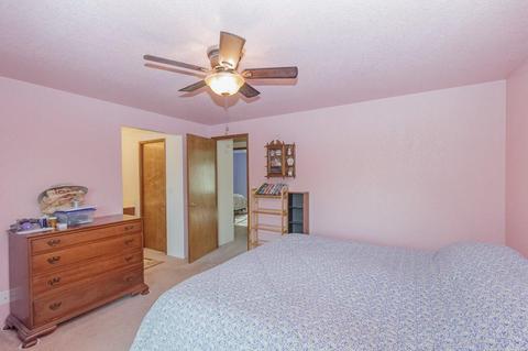 404 Barnum Dr, Phoenix, OR 97535 photo 7