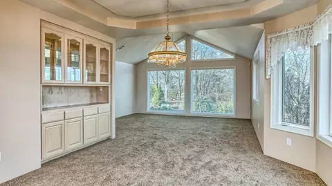 258 Sierra Dr, Eagle Point, OR 97524 photo 9