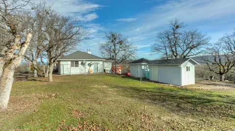 258 Sierra Dr, Eagle Point, OR 97524 photo 30