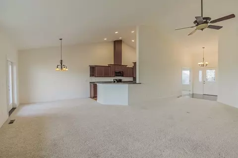 137 Sky Hawk Dr, Eagle Point, OR 97524 photo 14