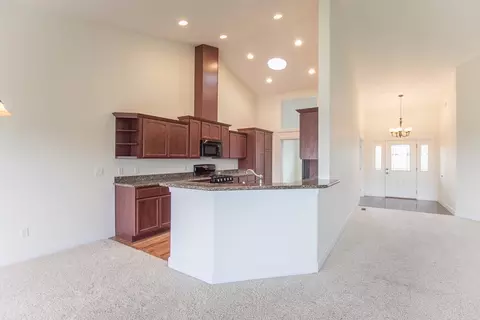 137 Sky Hawk Dr, Eagle Point, OR 97524 photo 9