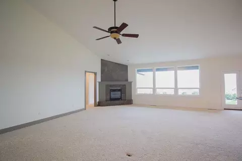 137 Sky Hawk Dr, Eagle Point, OR 97524 photo 16