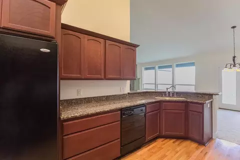 137 Sky Hawk Dr, Eagle Point, OR 97524 photo 12