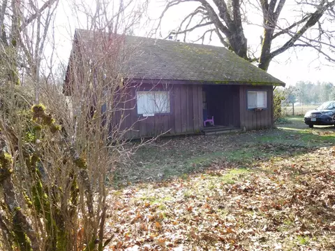5151 Holland Loop Rd, Cave Junction, OR 97523 photo 3