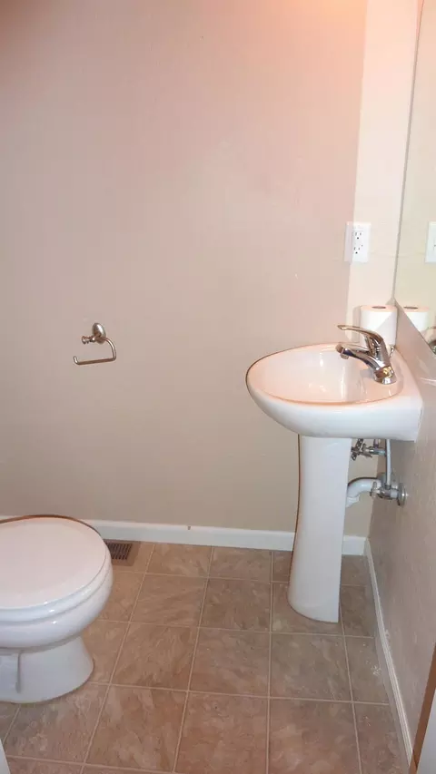 342 Live Oak Loop, Central Point, OR 97502 photo 3