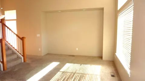 342 Live Oak Loop, Central Point, OR 97502 photo 1