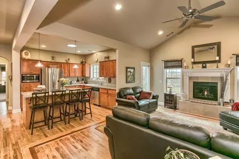1119 Arrowhead Trl, Eagle Point, OR 97524 photo 17
