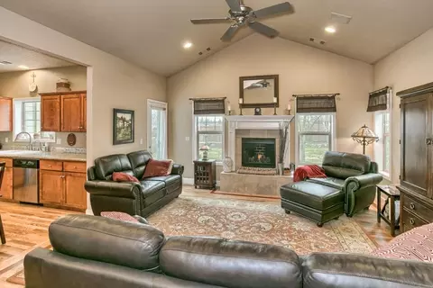 1119 Arrowhead Trl, Eagle Point, OR 97524 photo 16