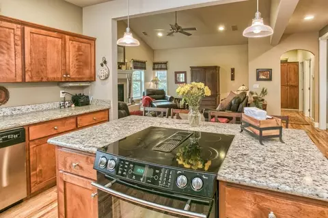 1119 Arrowhead Trl, Eagle Point, OR 97524 photo 21