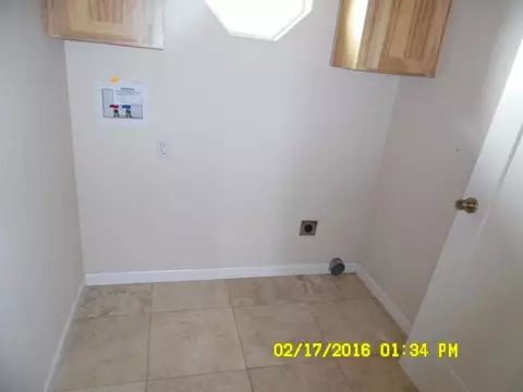 940 Leafwood Dr, Eagle Point, OR 97524 photo 8