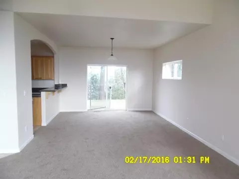940 Leafwood Dr, Eagle Point, OR 97524 photo 6